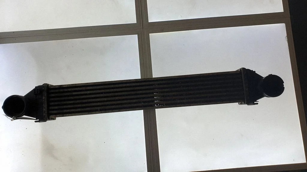 Starpdzesētāja (interkūlera) radiators
