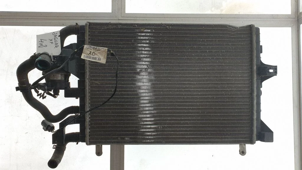 Intercooler radiator – Jaguar XF X250 (2007-2015)