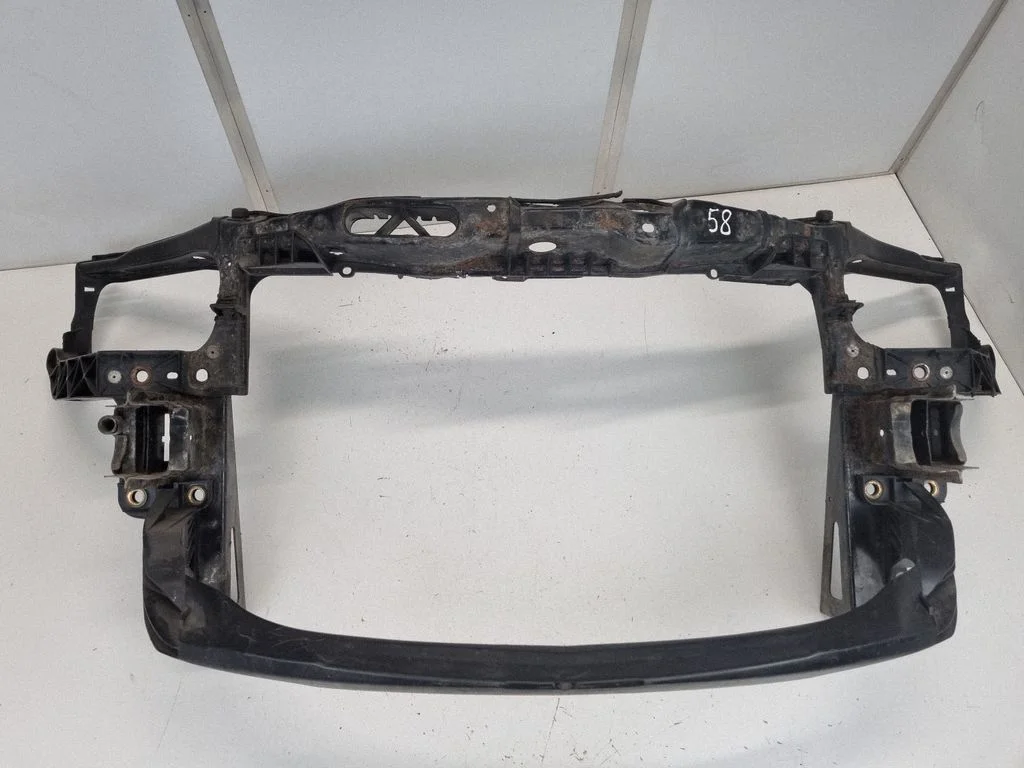 Radiaatori tugipaneel – Opel Corsa D (2006-2014)