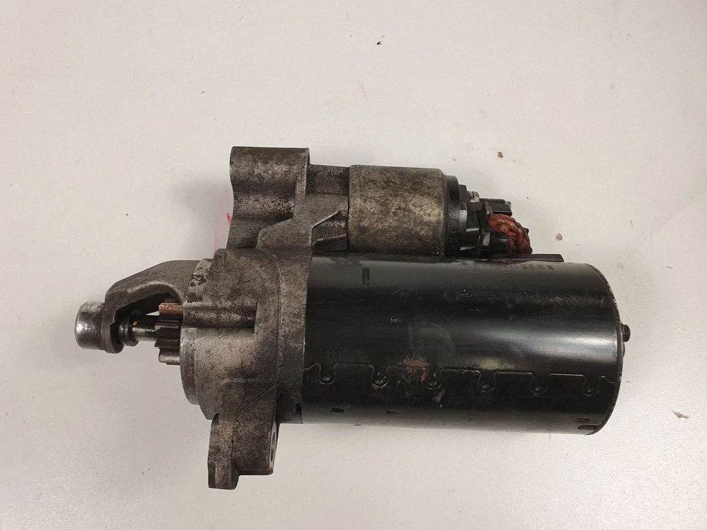 Starter motor 03L911021E