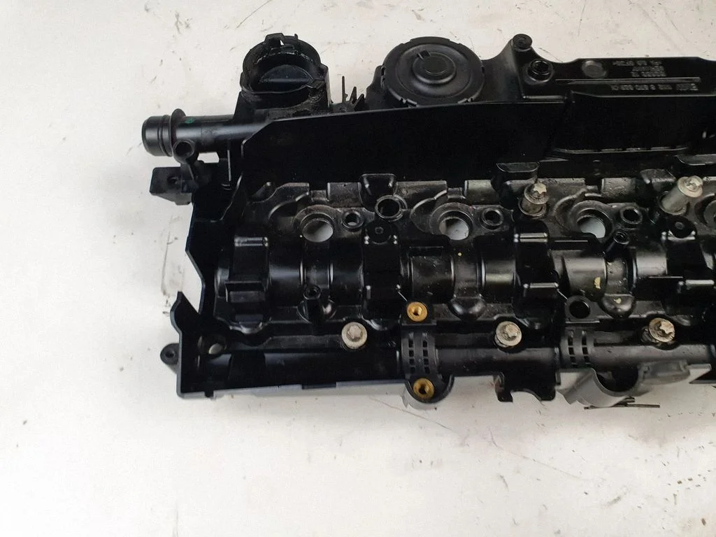 Rocker cam cover 8570828