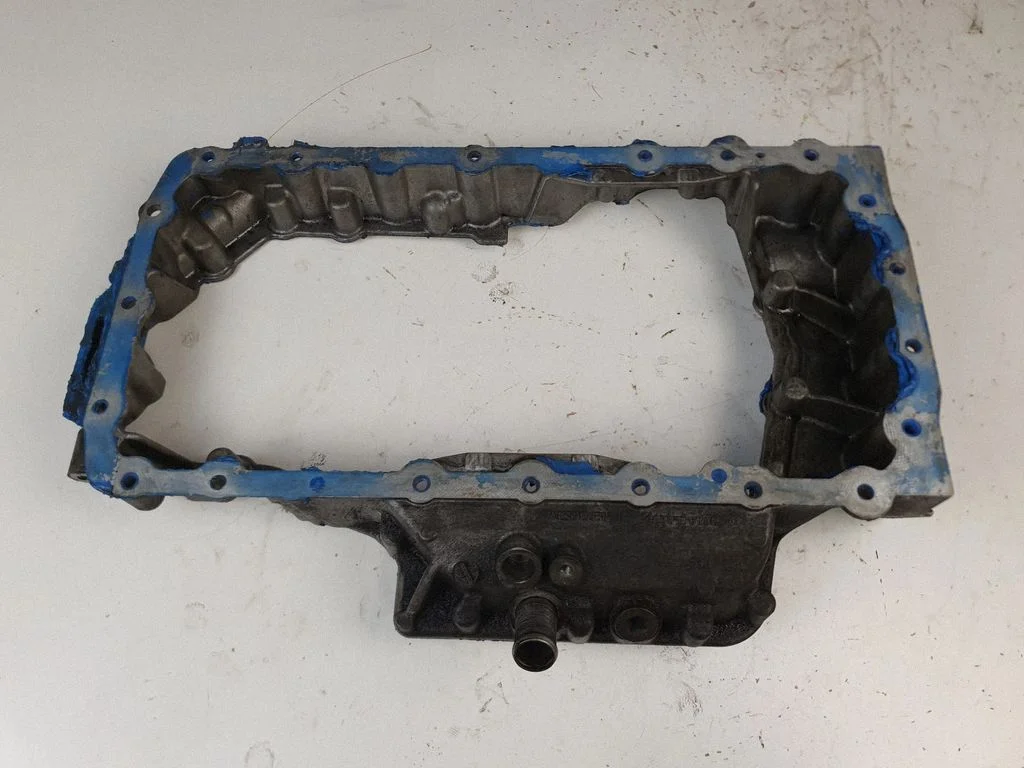 Oil sump