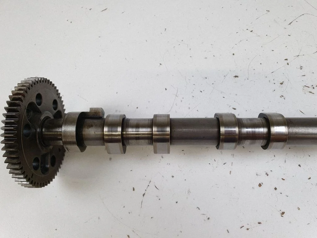 Camshaft 7791579 – BMW 5 Series E60 E61 (2004-2010)