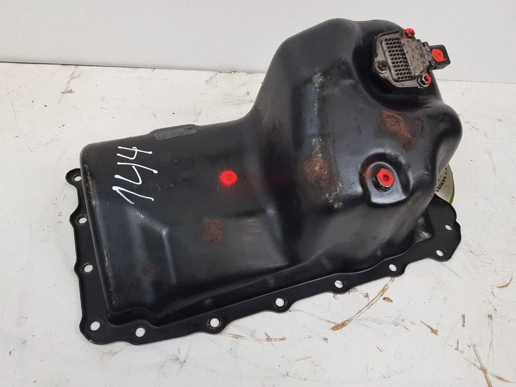 Oil sump