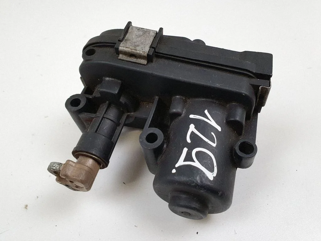 Elektriline drosselklapi korpus – Opel Insignia A (2008-2017)