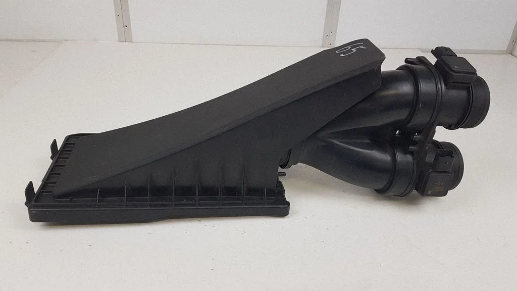 Air filter box cover – Jaguar XF X250 (2007-2015)