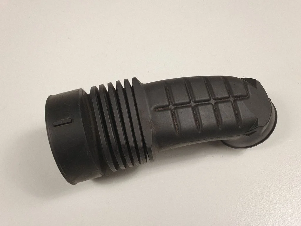 Air intake duct part – Citroen C4 Grand Picasso (2013-2018)
