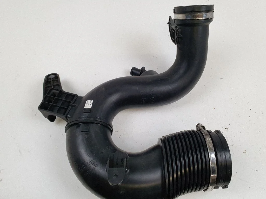Turbo air intake inlet pipe/hose
