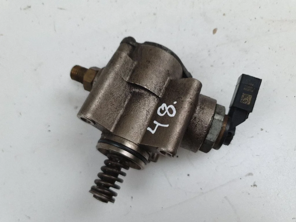 Pompa wtryskowa wysokiego ciśnienia 030127025R – Volkswagen Golf IV (1998-2005)