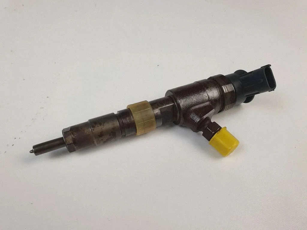 Fuel injector 0445110340