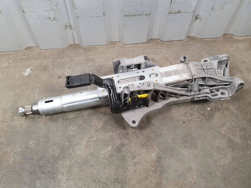 Steering wheel axle – Mercedes-Benz C-Class W205 (2014-2021)