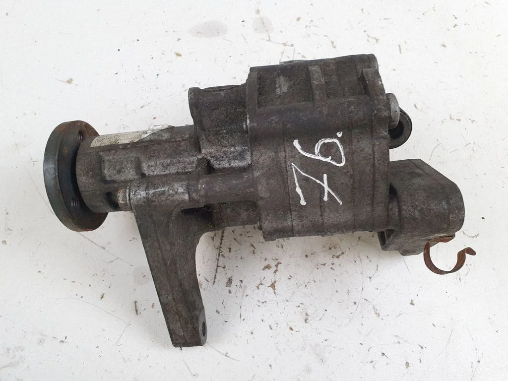 Power steering pump – BMW X5 E70 (2006-2013)