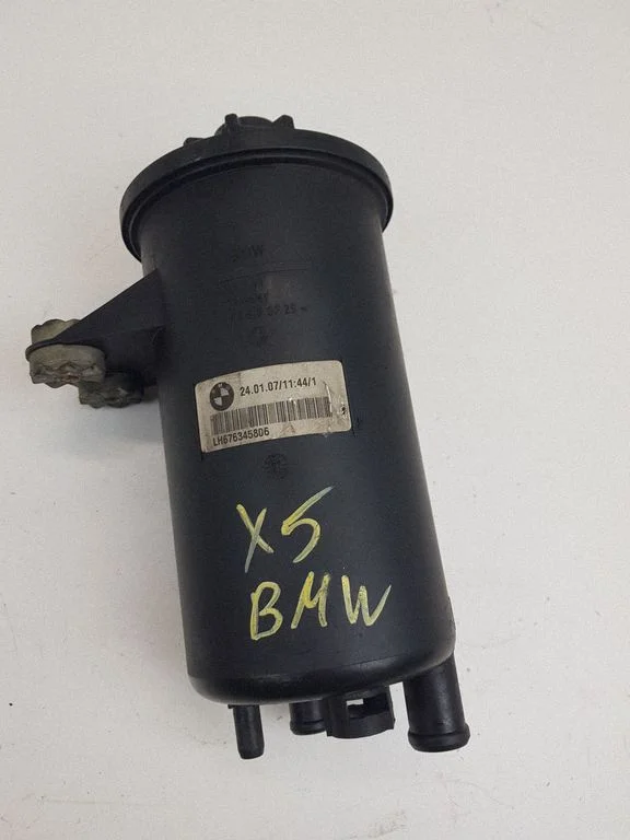 Power steering fluid tank/reservoir