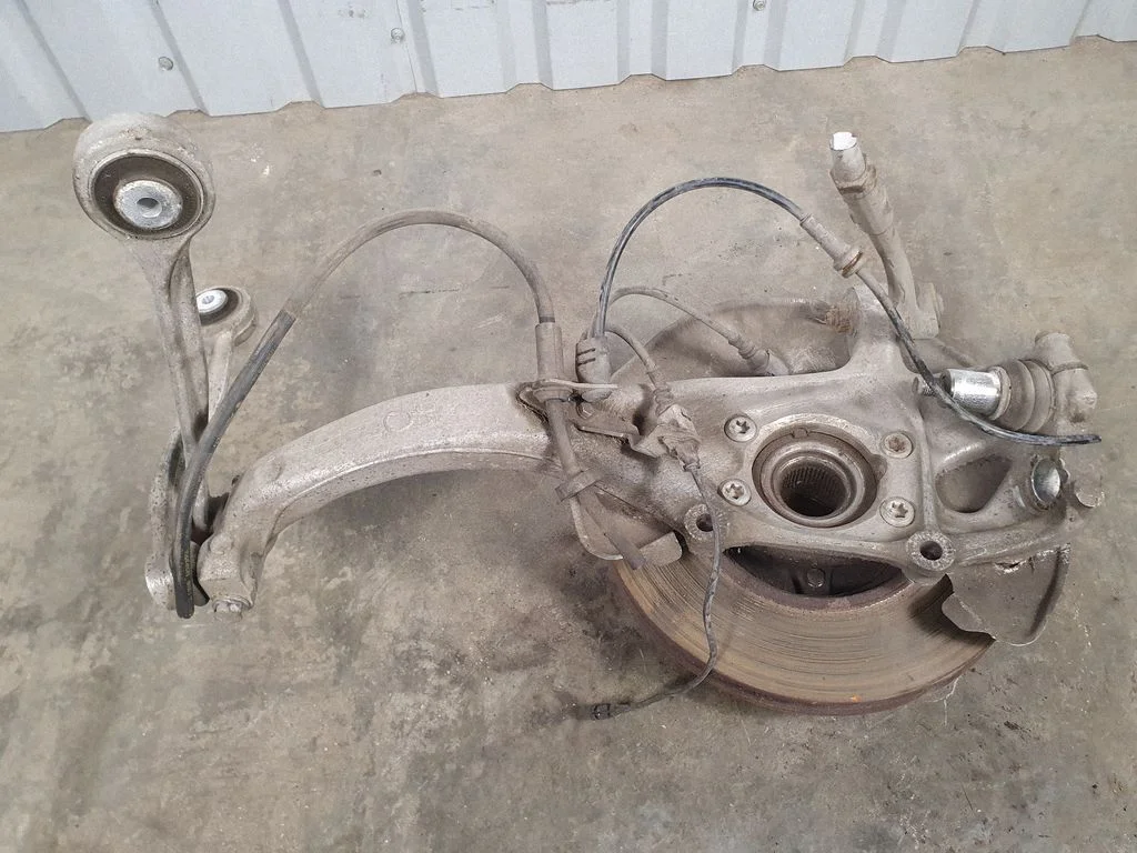 Front wheel hub spindle knuckle 4G0407241D