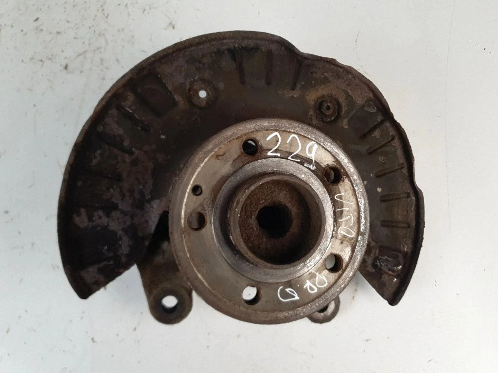Front wheel hub spindle knuckle – front right