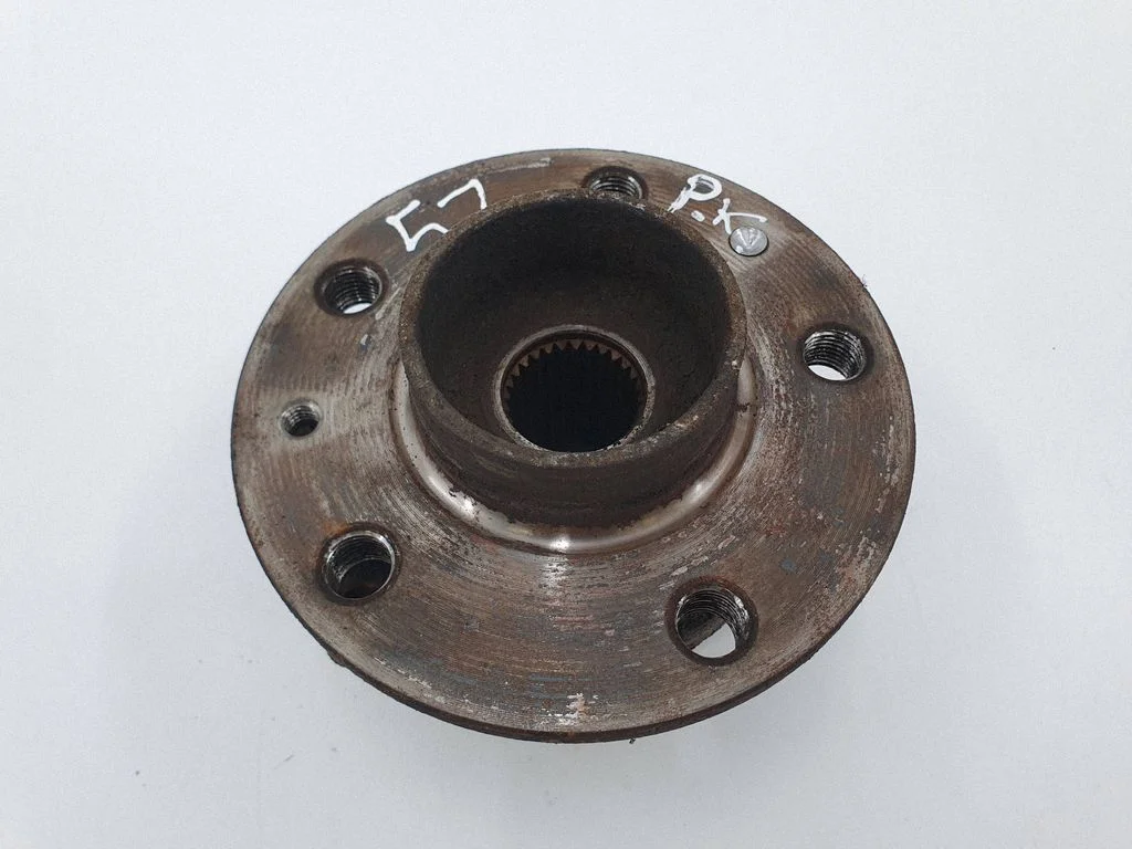 Front wheel hub – Renault Trafic III (X82) (2014-)