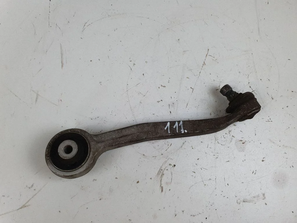 Front control arm – front right