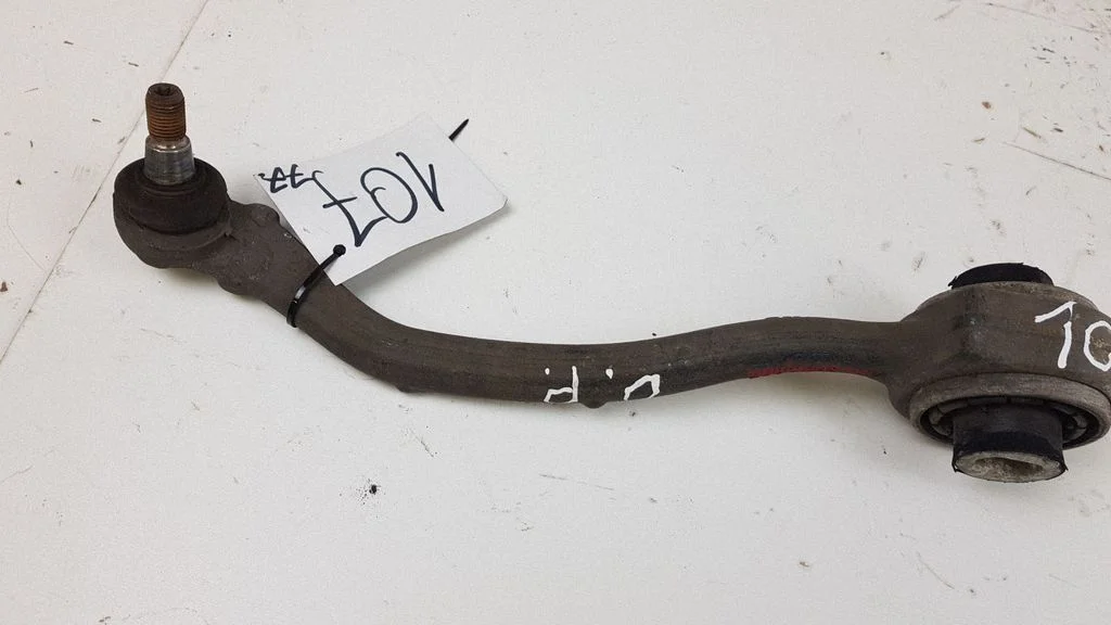 Front control arm – Mercedes-Benz C-Class AMG W204 (2007-2014)