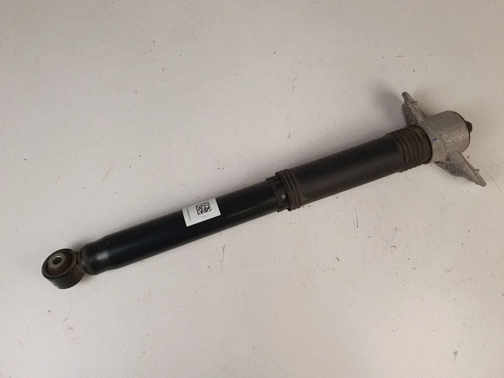 Rear shock absorber/damper 32333936