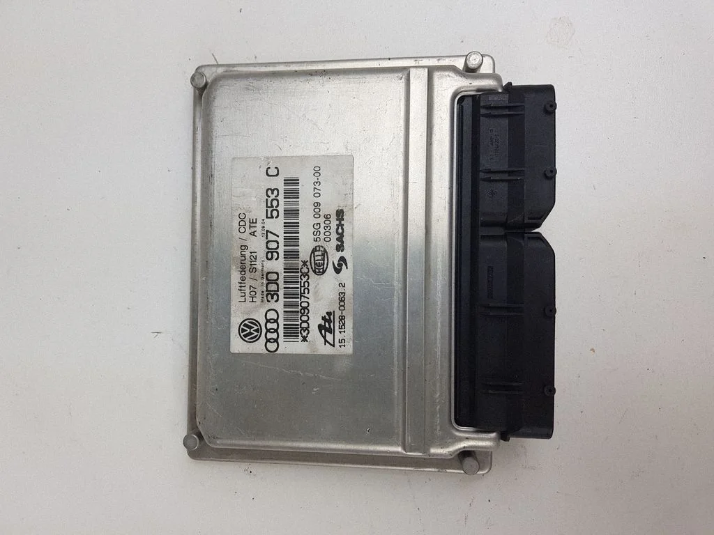 Air suspension control unit module (rear) – Volkswagen Phaeton (2002-2016)