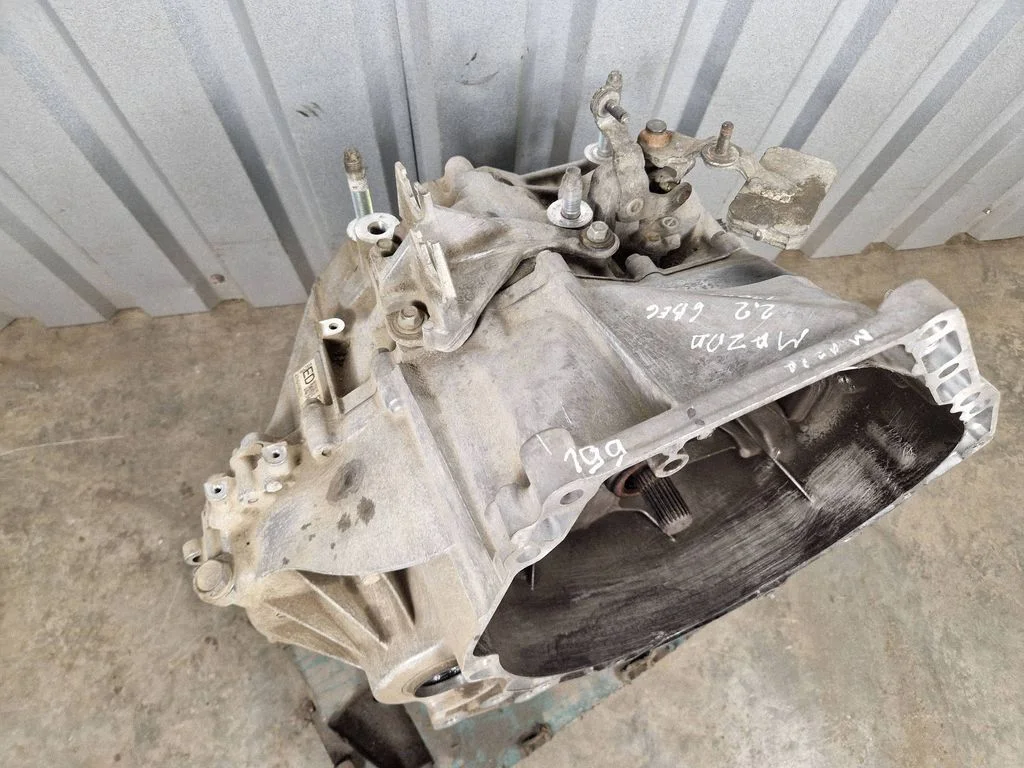 Manual 6 speed gearbox