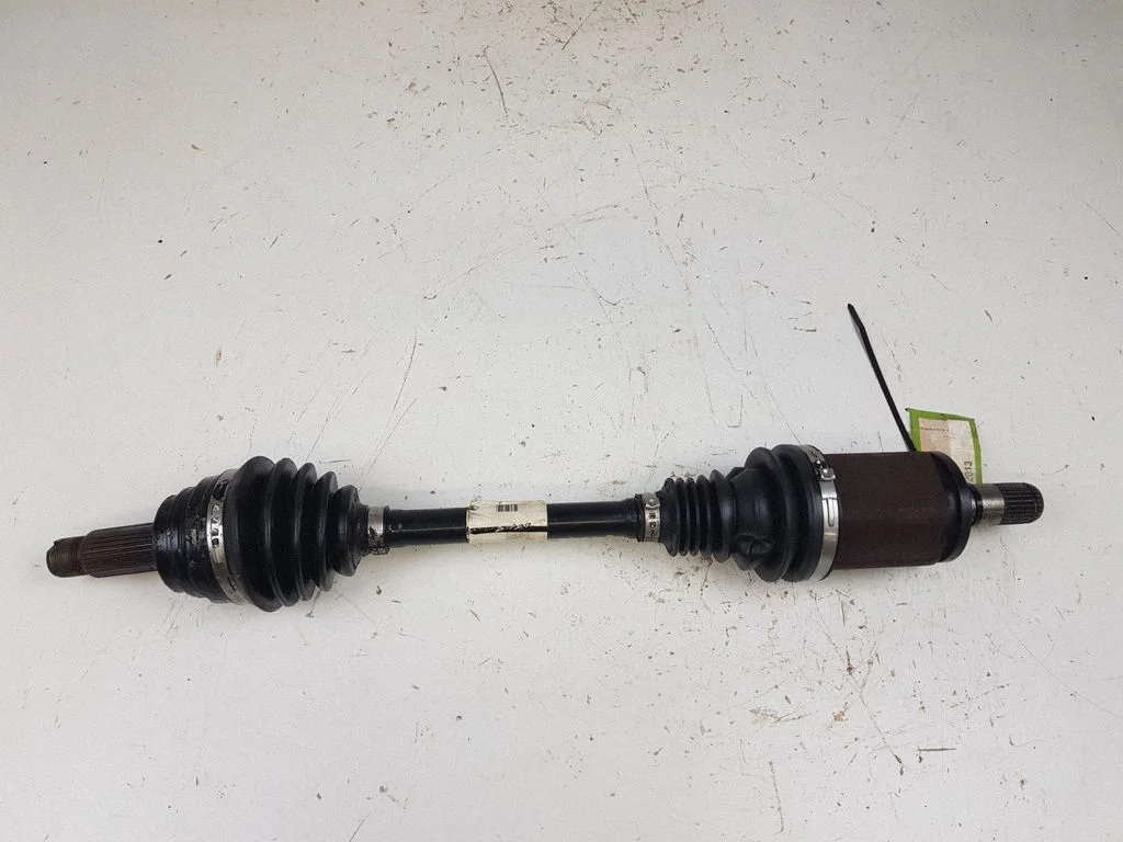 Rear driveshaft P755394507