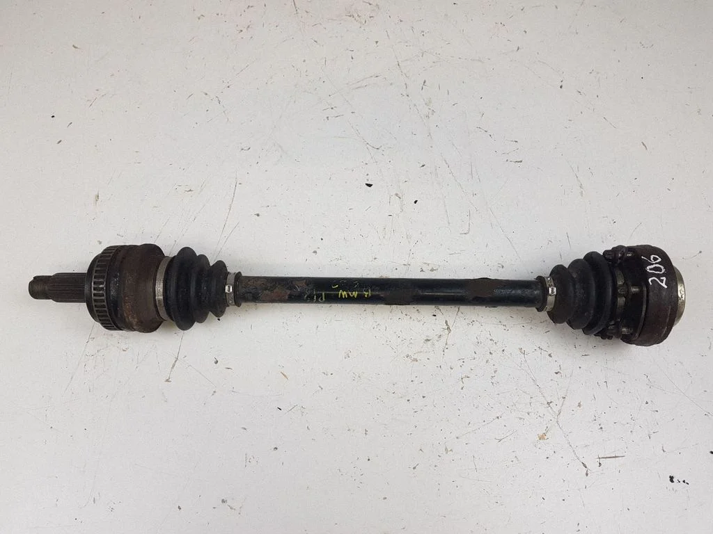 Rear driveshaft 7523963