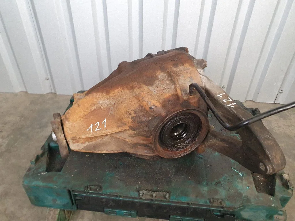 Rear differential A6393510208