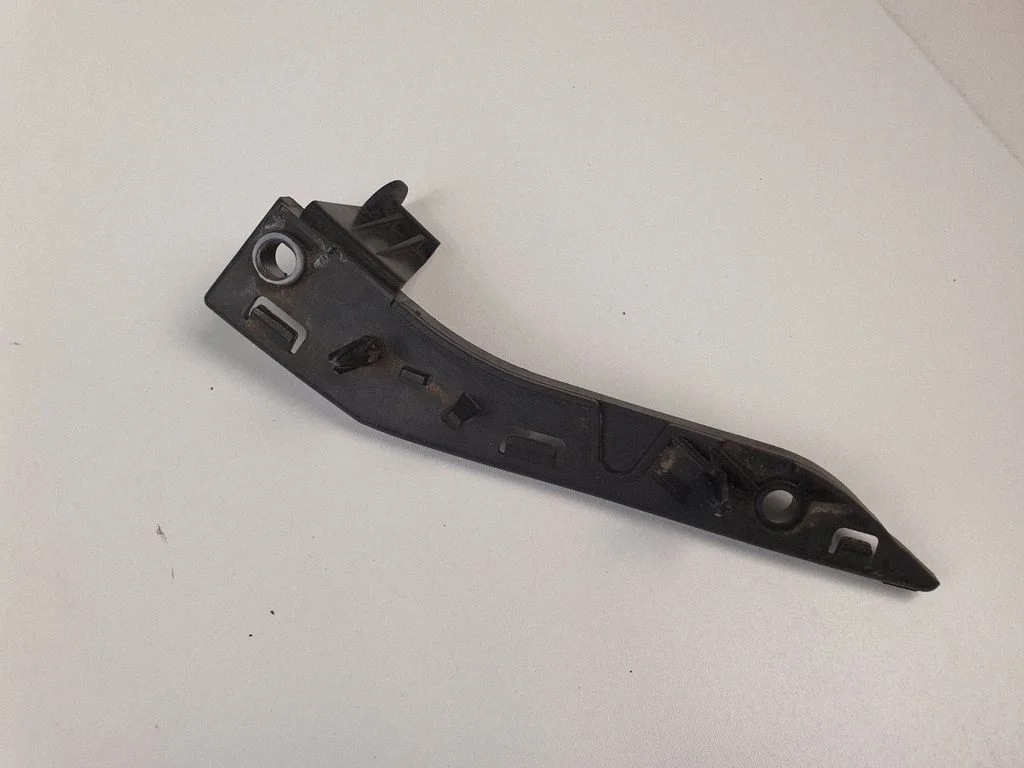 Front bumper mounting bracket 9678059080