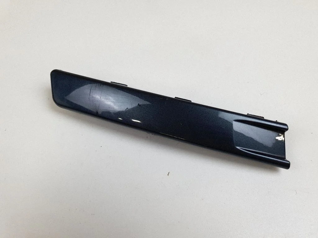 Front bumper splitter molding 3CD807646