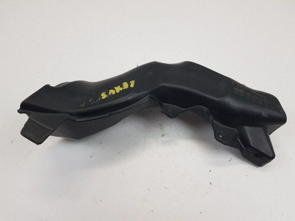 Brake cooling air channel/duct – Lexus IS 220D-250-350 (2006-2013)