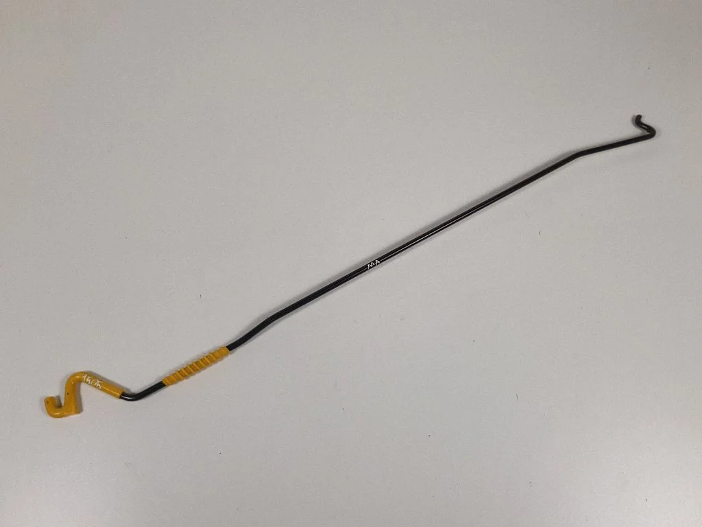 Engine bonnet/hood prop rod/strut