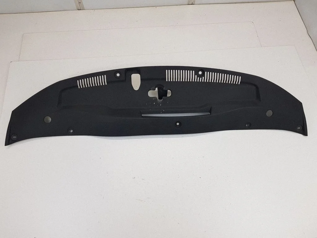 Engine bonnet/hood lock trim molding 5329530090