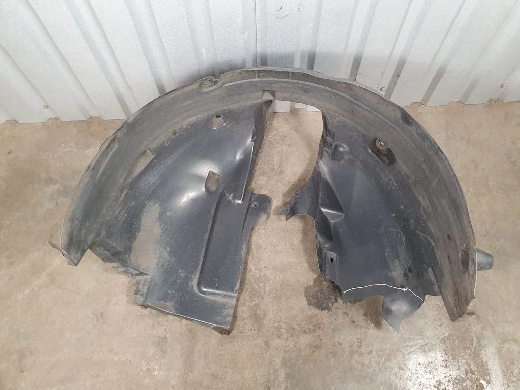 Front wheel arch liner splash guards 9817395280 – Citroen C4 Grand Picasso (2013-2018)