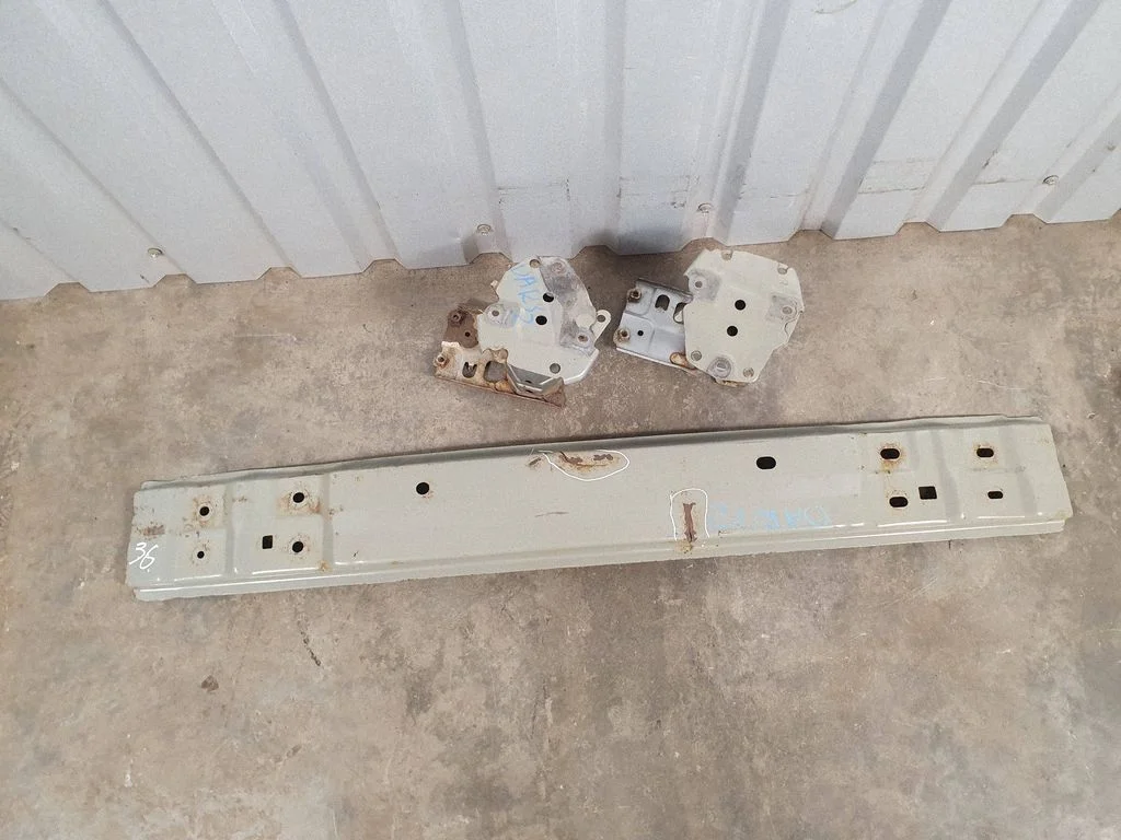 Rear bumper cross member 56094213A