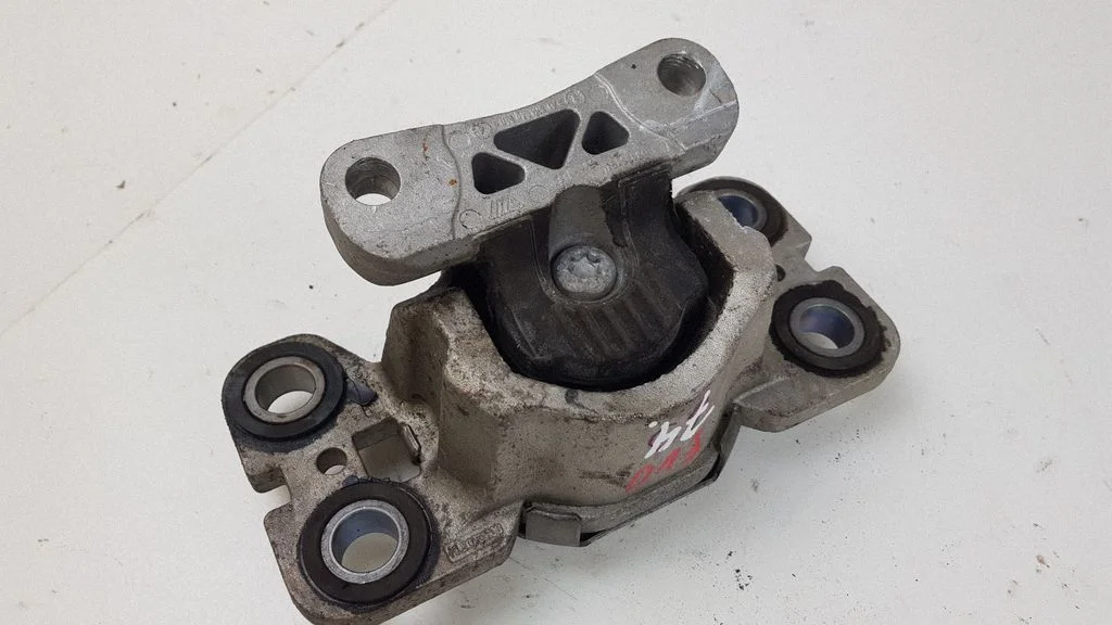 Gearbox mount EJ327M121AD