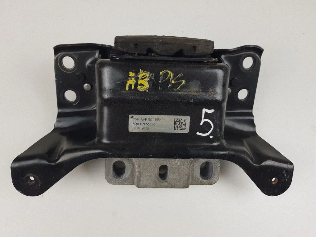 Käigukasti padi – Audi A3 S3 8V (2013-2019)