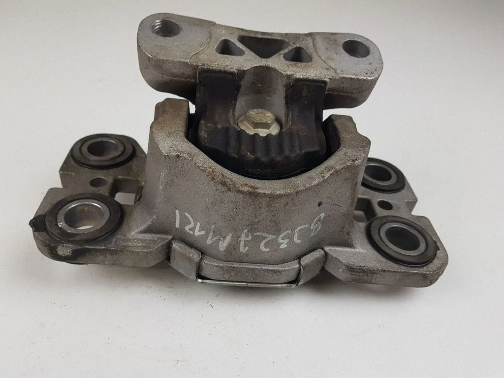 Gearbox mount EJ327M121AD