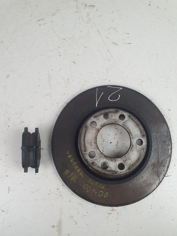Rear brake disc – rear right
