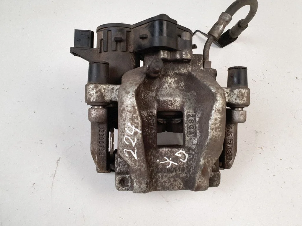 Rear brake caliper P32300716
