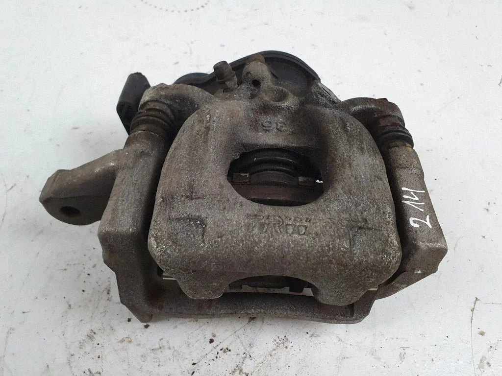 Rear brake caliper – Nissan Qashqai (2016-2021)
