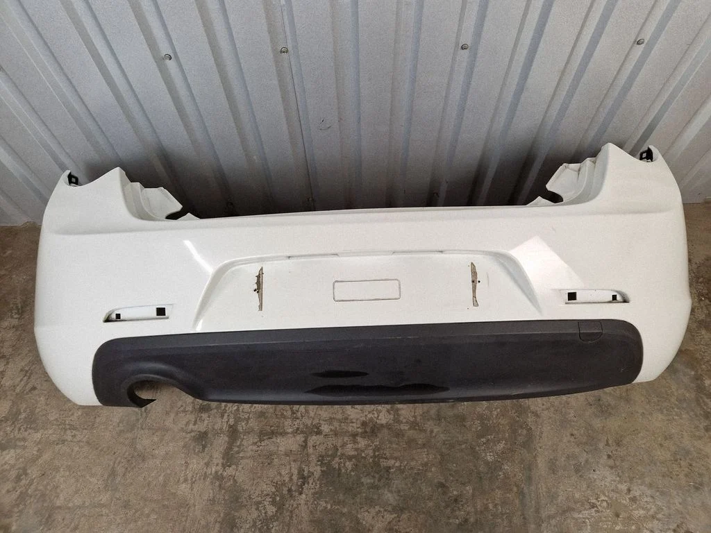 Rear bumper 156085878