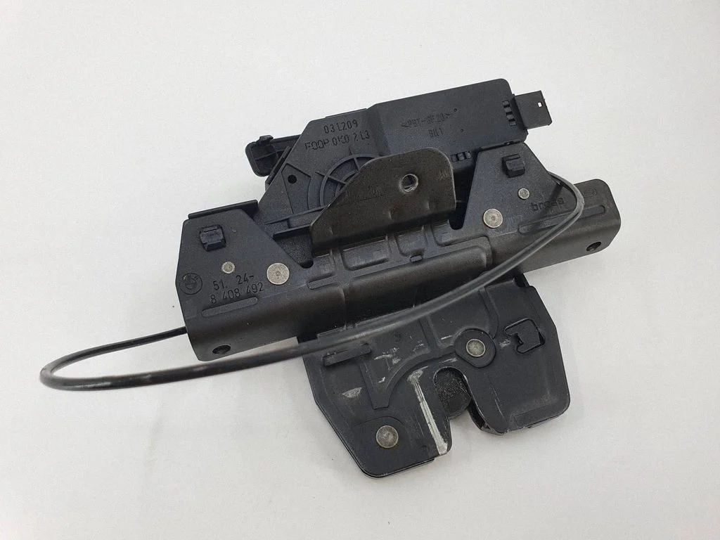 Tailgate/trunk/boot lock/catch/latch 8408492