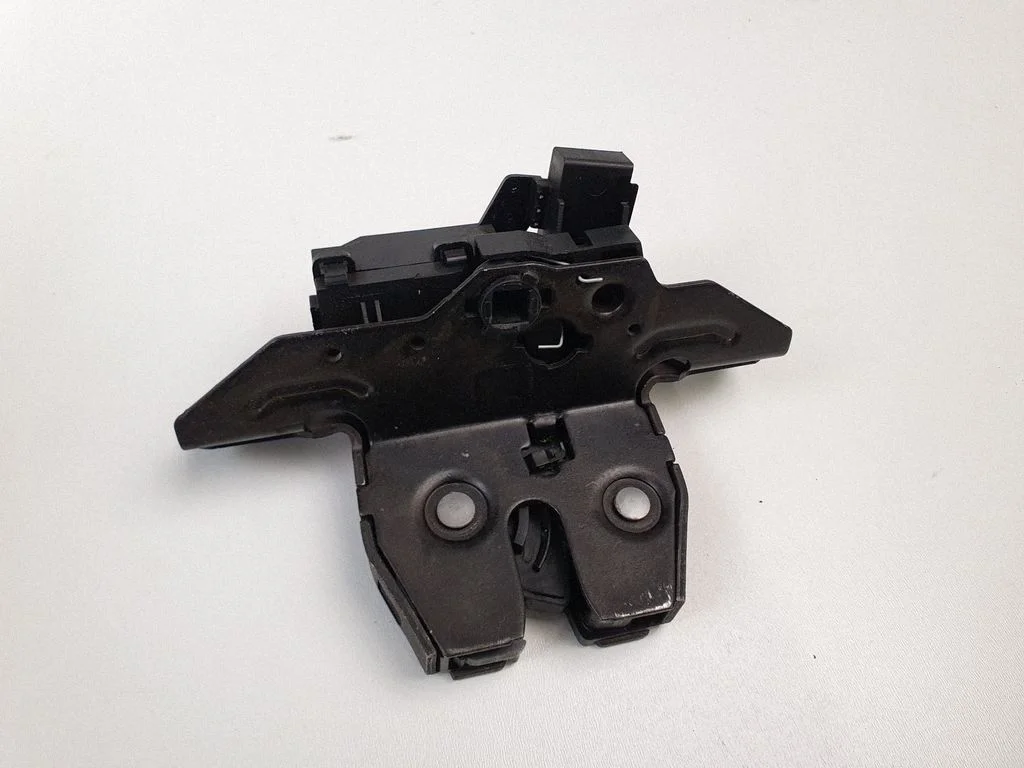 Tailgate/trunk/boot lock/catch/latch 13587646