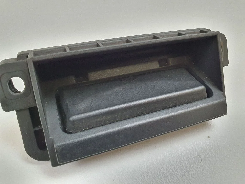 Tailgate/trunk/boot exterior handle – Mercedes-Benz S-Class W221 (2005-2013)