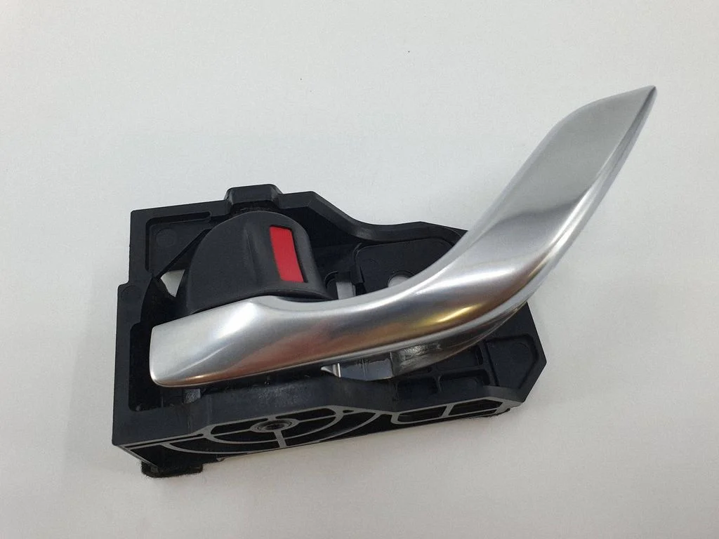 Front door interior handle – Mazda 3 III (2014-2018)