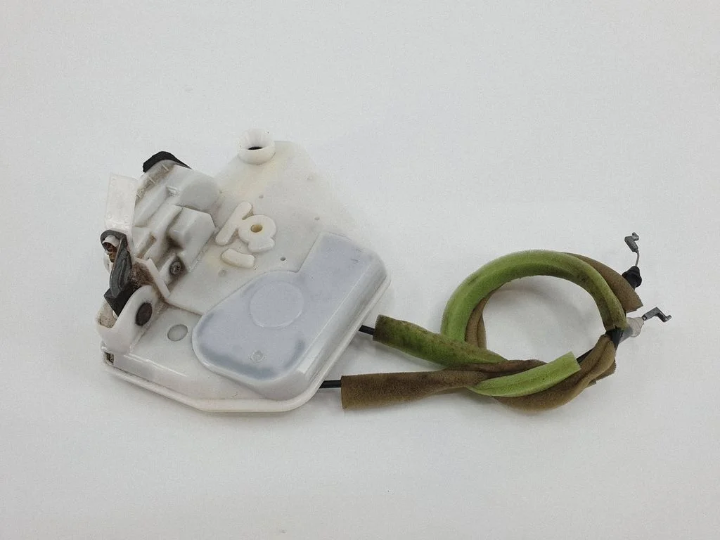 Front door lock BJE7