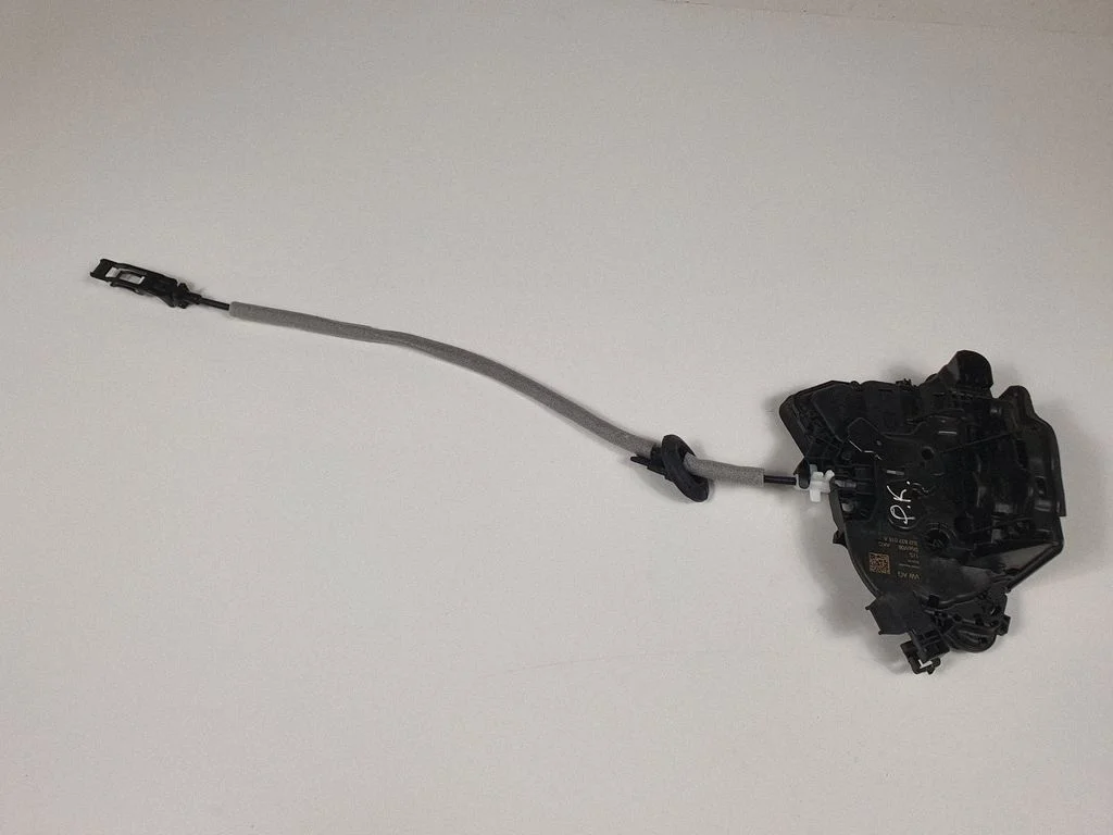 Front door lock 3J2837015A