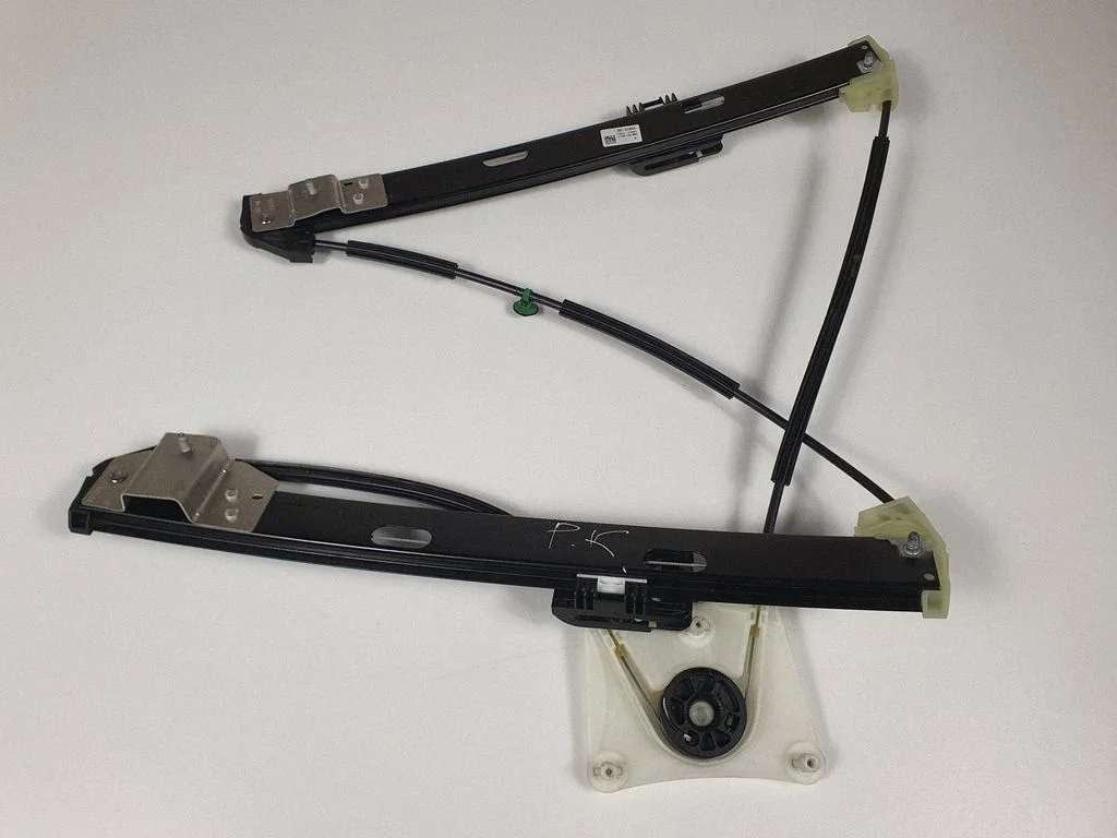 Front window lifting mechanism without motor 2GA837461F