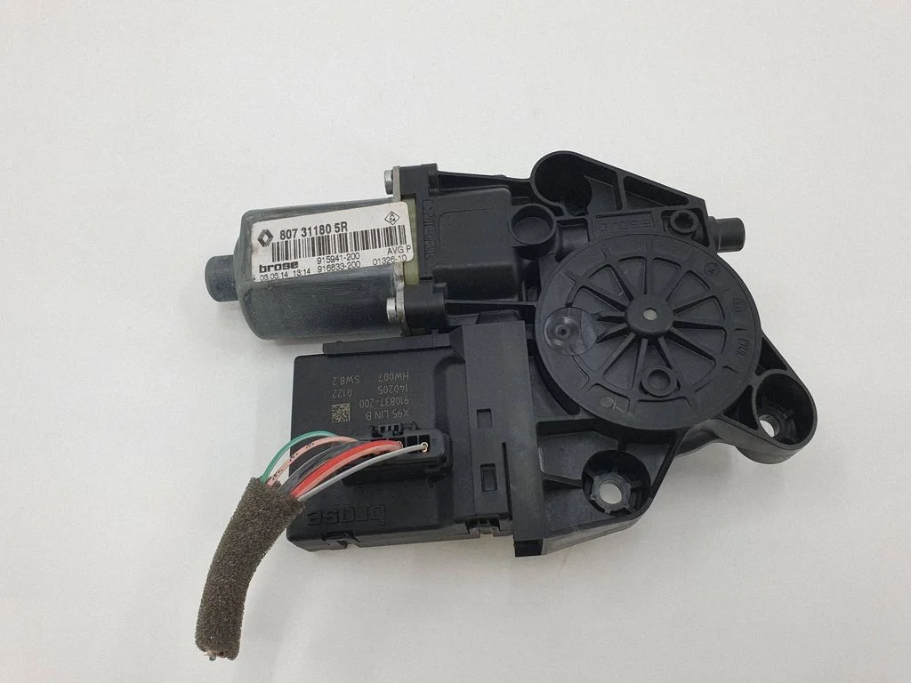Priekšējā loga pacēlāja motoriņš 807311805R